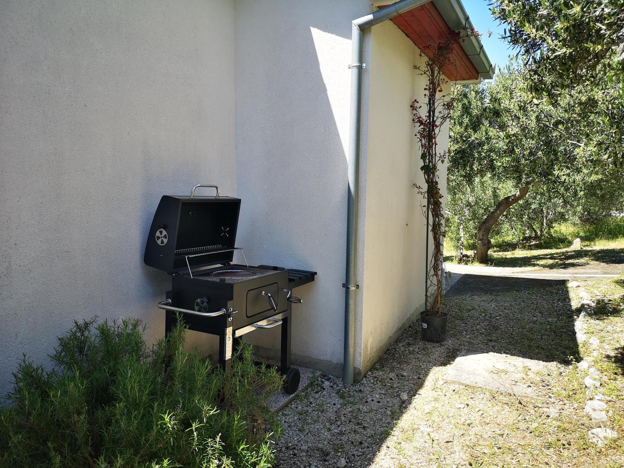 Holiday home Oliveta